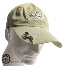 Load image into Gallery viewer, CANADIAN GOOSE HOOKIT© Hunting Hat Pin, Hunting Hat Clip, Hunting Brim Clip