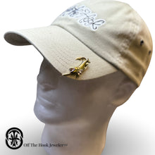 Load image into Gallery viewer, NORTHERN PIKE HOOKIT © - Hat Hook - Fishing Hat Clip - Hat Pin - Brim Clip
