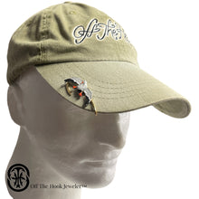 Load image into Gallery viewer, CANADIAN GOOSE HOOKIT© Hunting Hat Pin, Hunting Hat Clip, Hunting Brim Clip