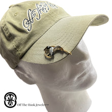 Load image into Gallery viewer, CANADIAN GOOSE HOOKIT© Hunting Hat Pin, Hunting Hat Clip, Hunting Brim Clip